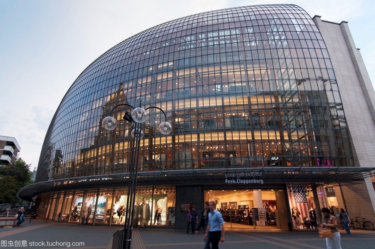 德國(guó)科隆百貨商店 從歷史長(zhǎng)廊到現(xiàn)代購(gòu)物天堂